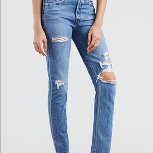 501 Levis Jeans size 28